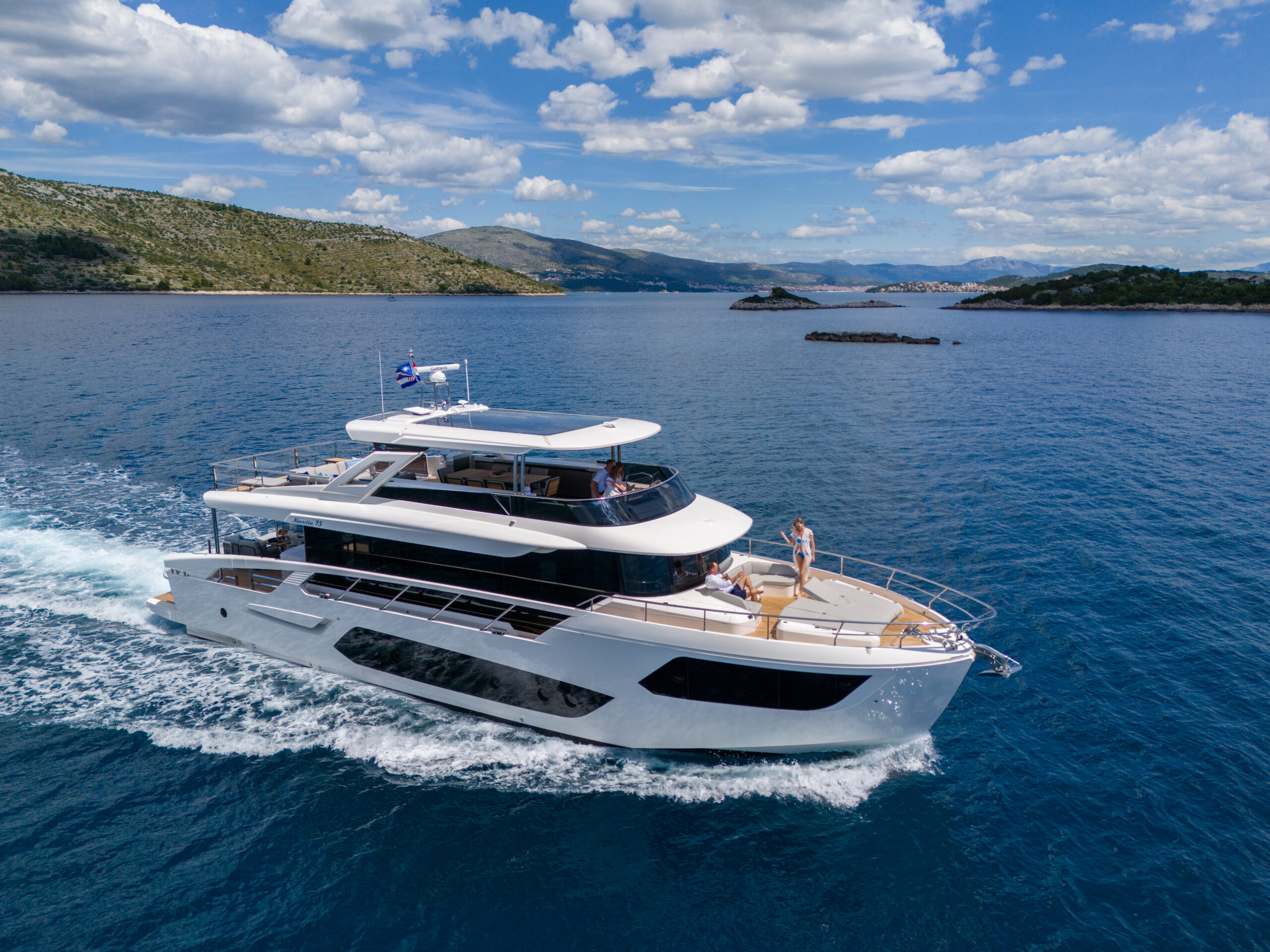 Experience - SeaNet Yachts | Yacht Dealer | Fractional Yacht Ownership