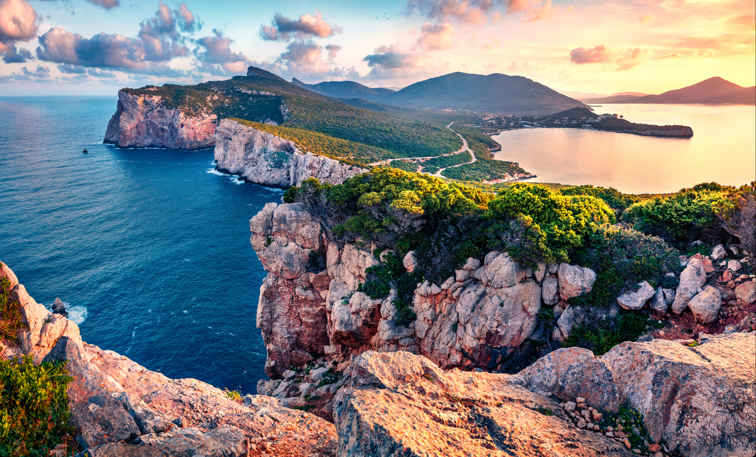 Sardinia Cruising 10-Day Itinerary